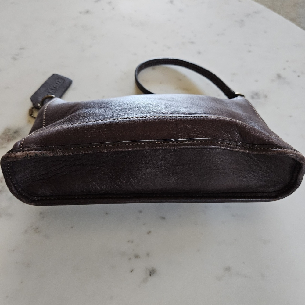 Vintage Coach Brown Leather Zip Wristlet Bag Style 9311 Hangtag Small Purse - Picture 2 of 13